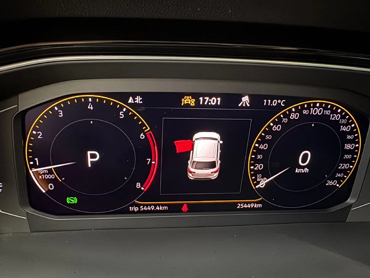 2022 Volkswagen T-Roc 1.4T 150HP L4 7DCT,autocango,china used car exporter,china ev exporter,chinese used car exporter,chinese used ev exporter