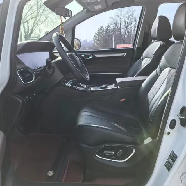 2023 GAC Trumpchi M6 1.5T 177HP L4 7DCT,autocango,china used car exporter,china ev exporter,chinese used car exporter,chinese used ev exporter