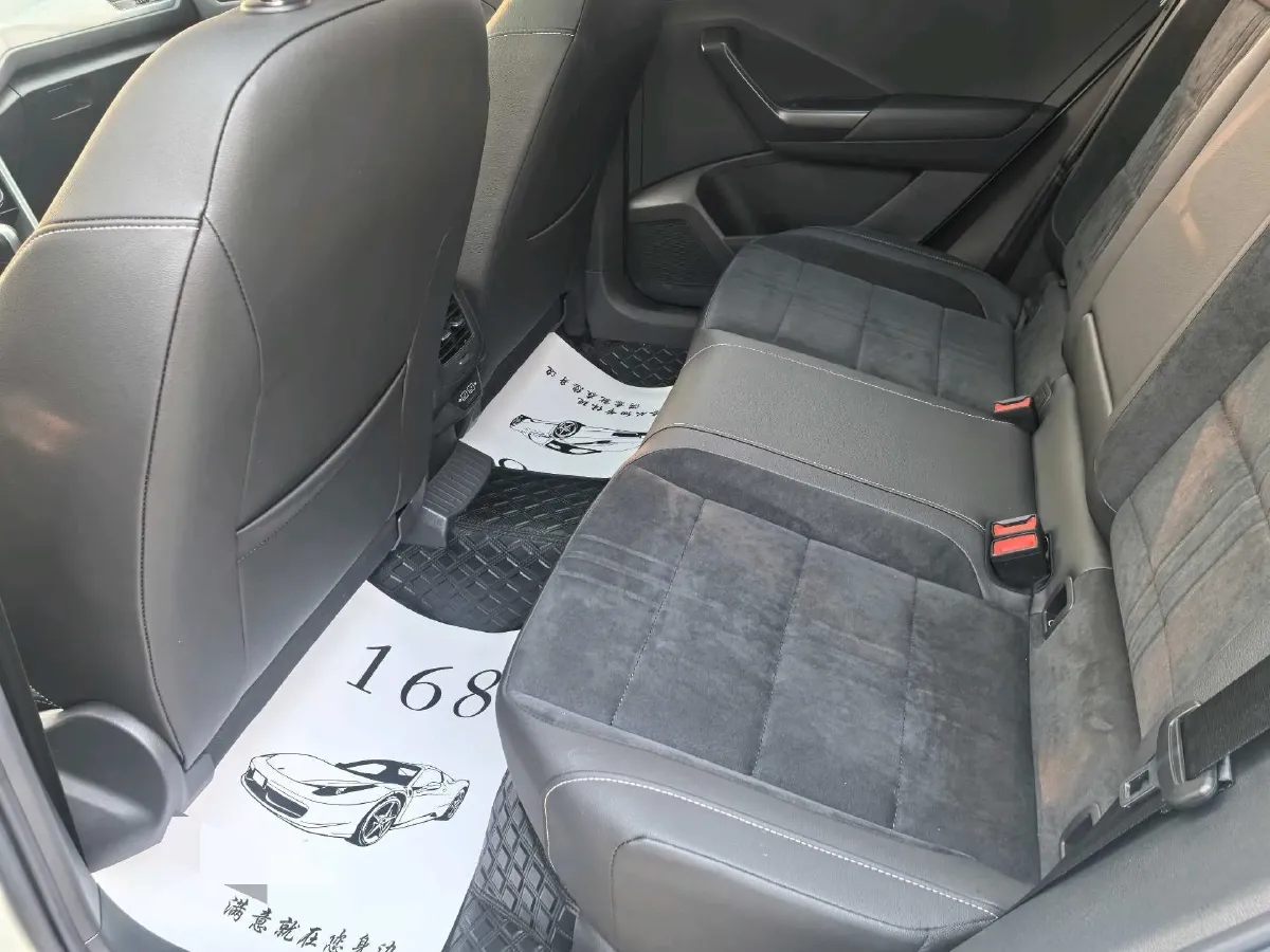 2022 Volkswagen T-Roc 1.4T 150HP L4 7DCT,autocango,china used car exporter,china ev exporter,chinese used car exporter,chinese used ev exporter