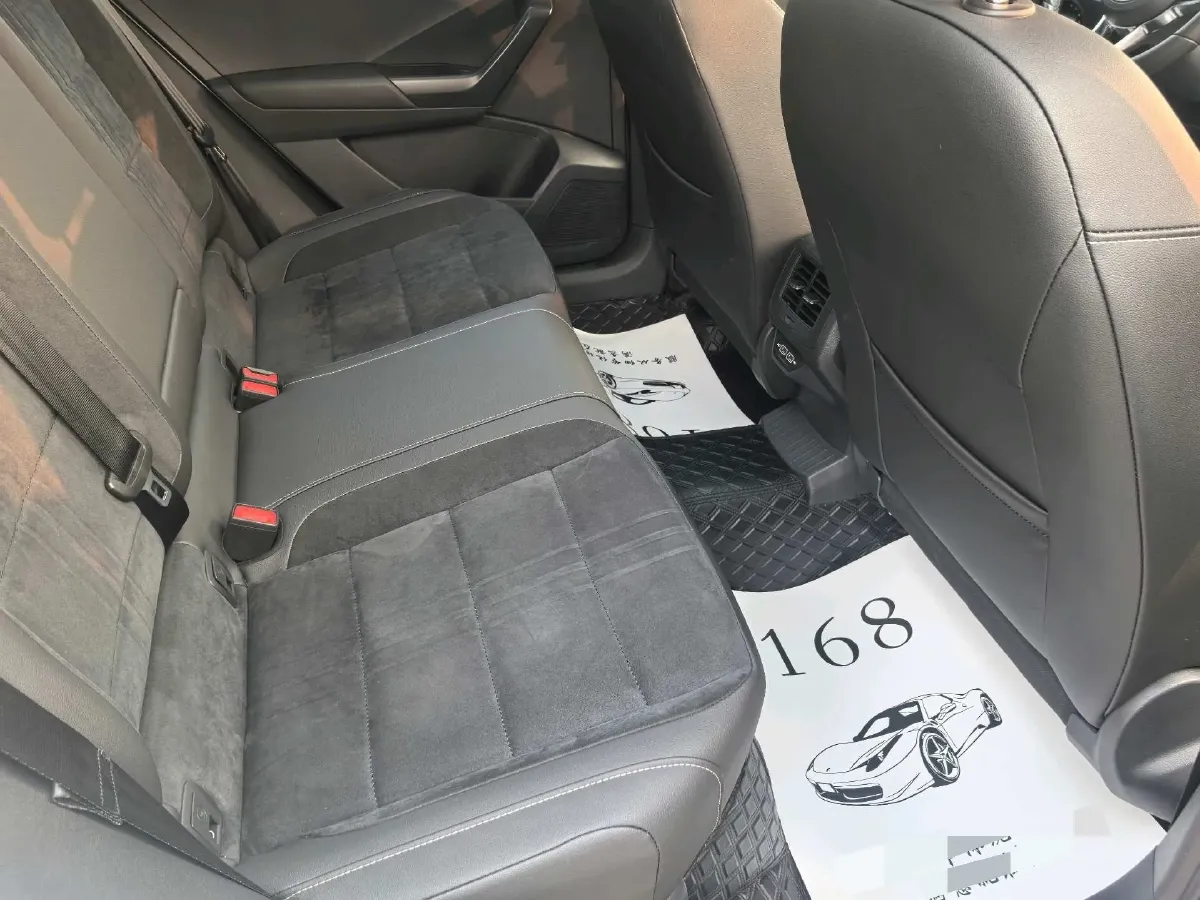 2022 Volkswagen T-Roc 1.4T 150HP L4 7DCT,autocango,china used car exporter,china ev exporter,chinese used car exporter,chinese used ev exporter