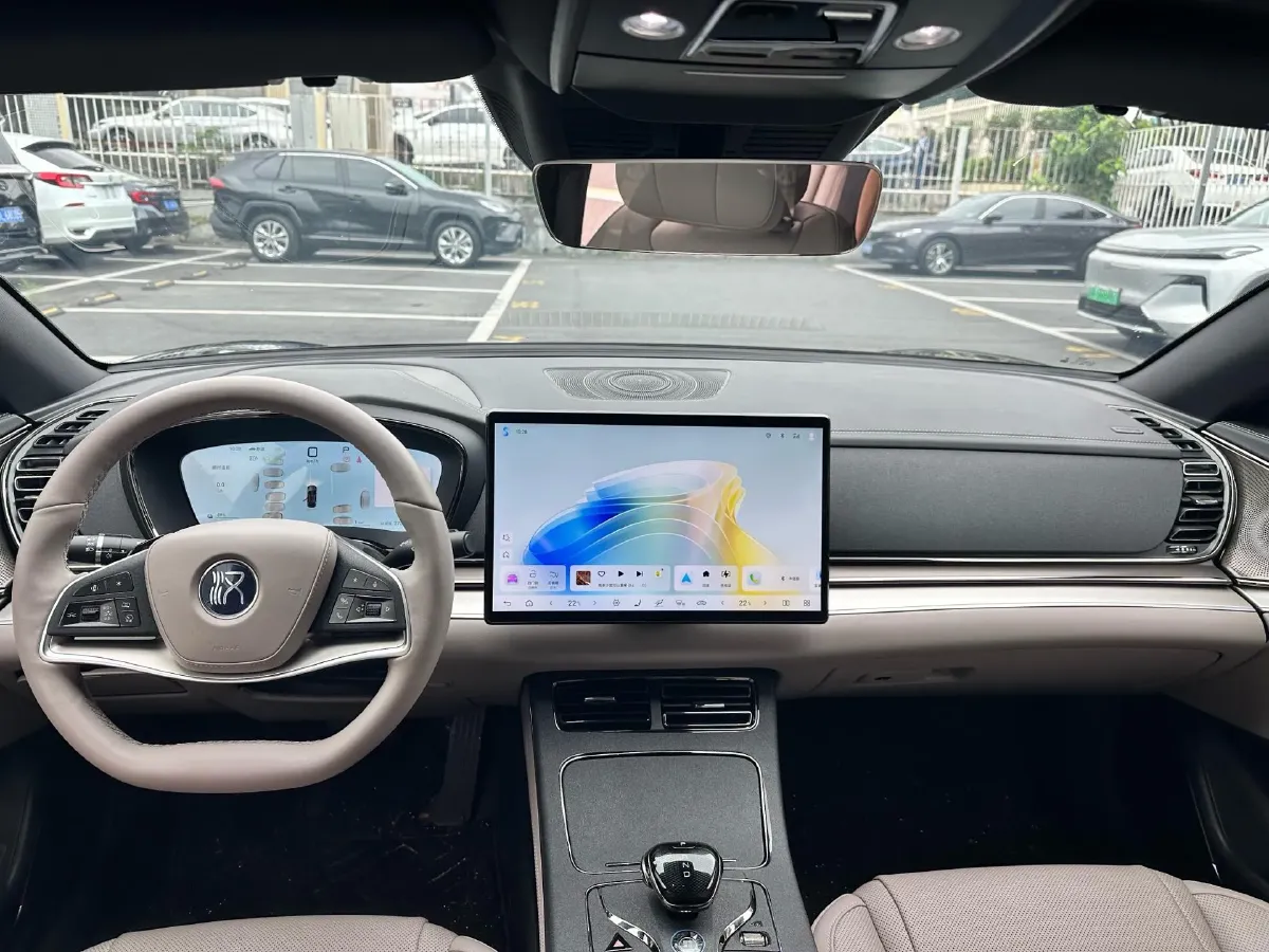 2025 BYD Han 1.5T 156HP L4 E-CVT PHEV,autocango,china used car exporter,china ev exporter,chinese used car exporter,chinese used ev exporter