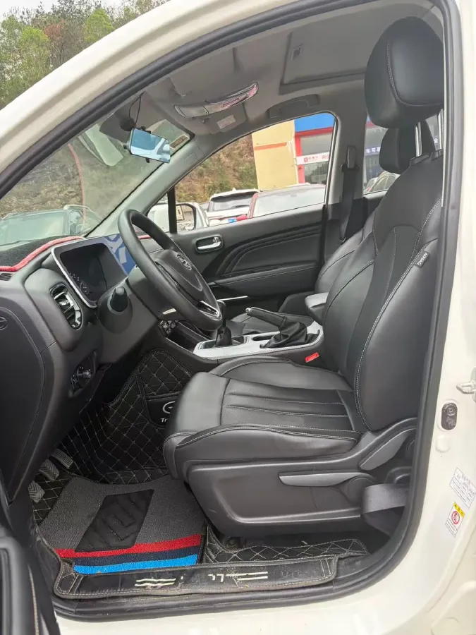 2021 GAC Trumpchi GS3 1.5T 163HP L3 6MT,autocango,china used car exporter,china ev exporter,chinese used car exporter,chinese used ev exporter