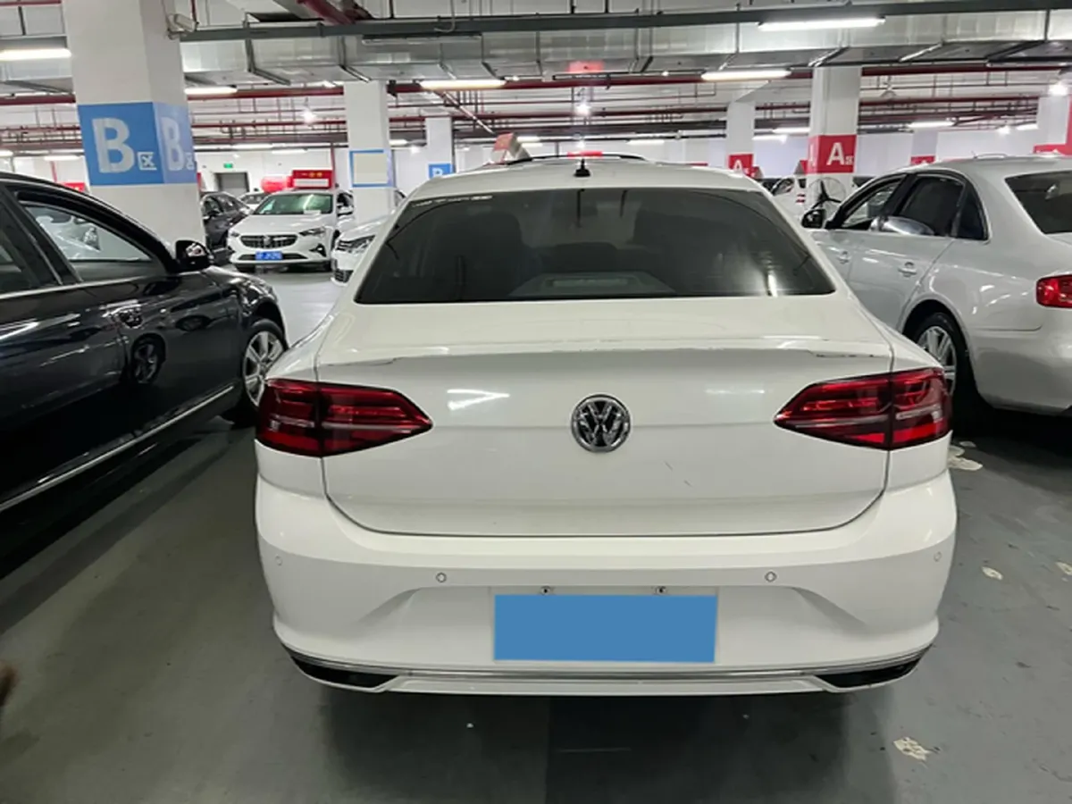 2019 Volkswagen T-Cross 1.4T 150HP L4 7DCT,autocango,china used car exporter,china ev exporter,chinese used car exporter,chinese used ev exporter