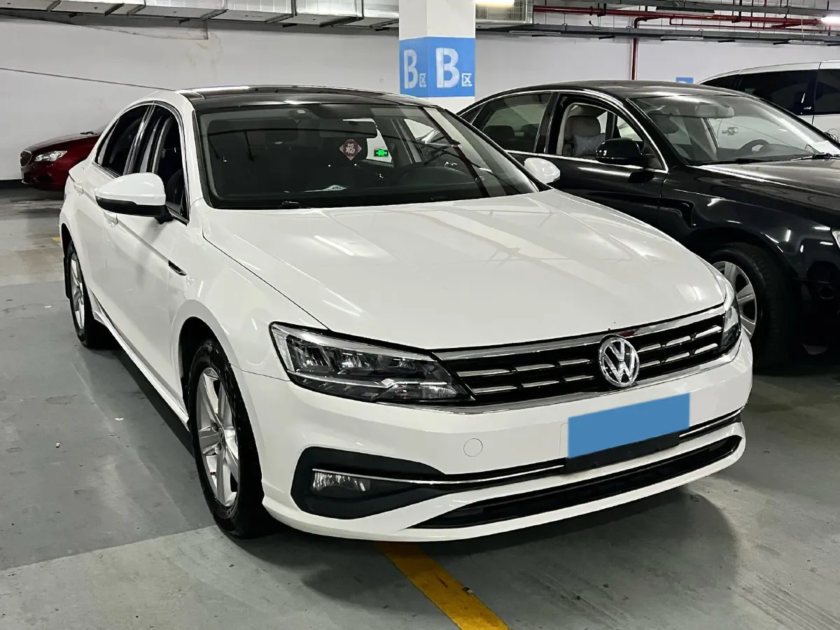 2019 Volkswagen T-Cross 1.4T 150HP L4 7DCT,autocango,china used car exporter,china ev exporter,chinese used car exporter,chinese used ev exporter