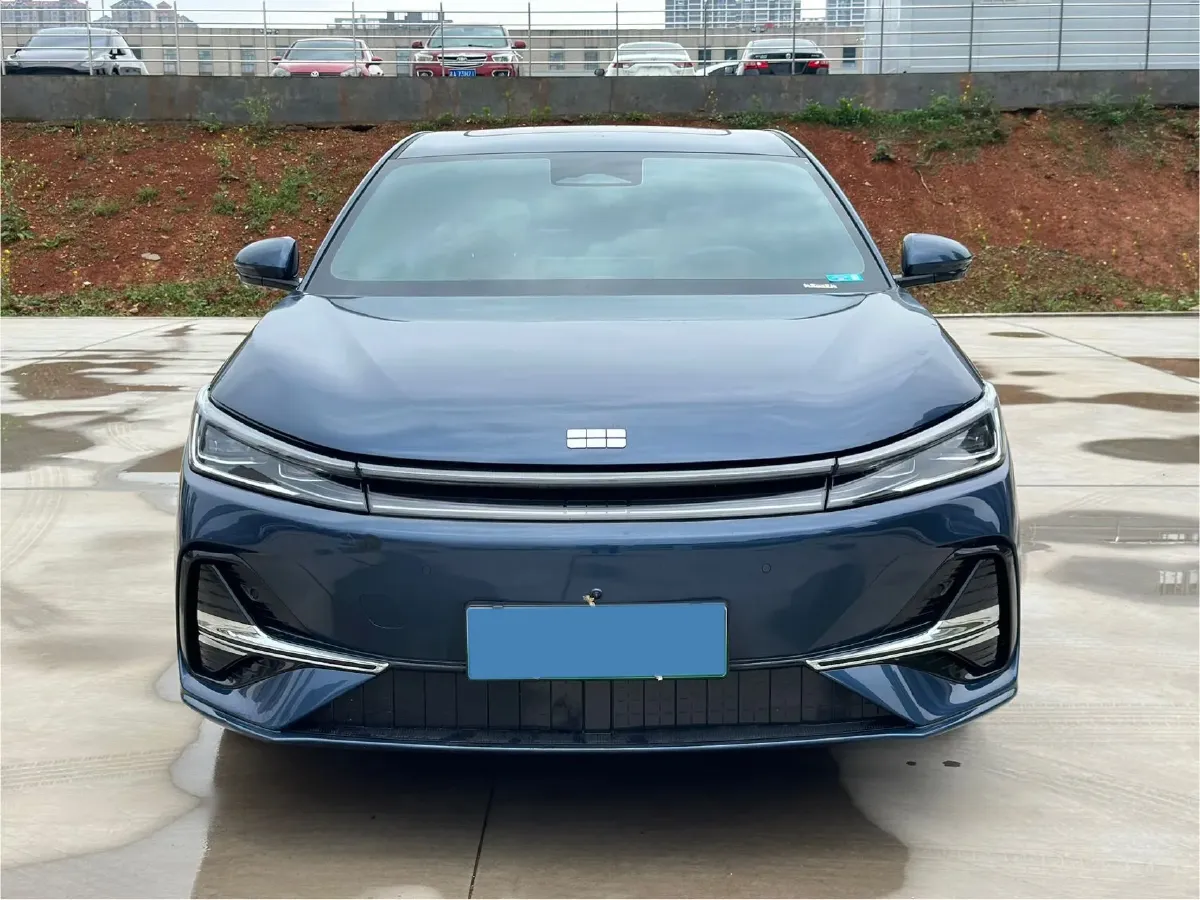 2025 Geely Galaxy A7 1.5L 112HP L4 1DHT PHEV,autocango,china used car exporter,china ev exporter,chinese used car exporter,chinese used ev exporter