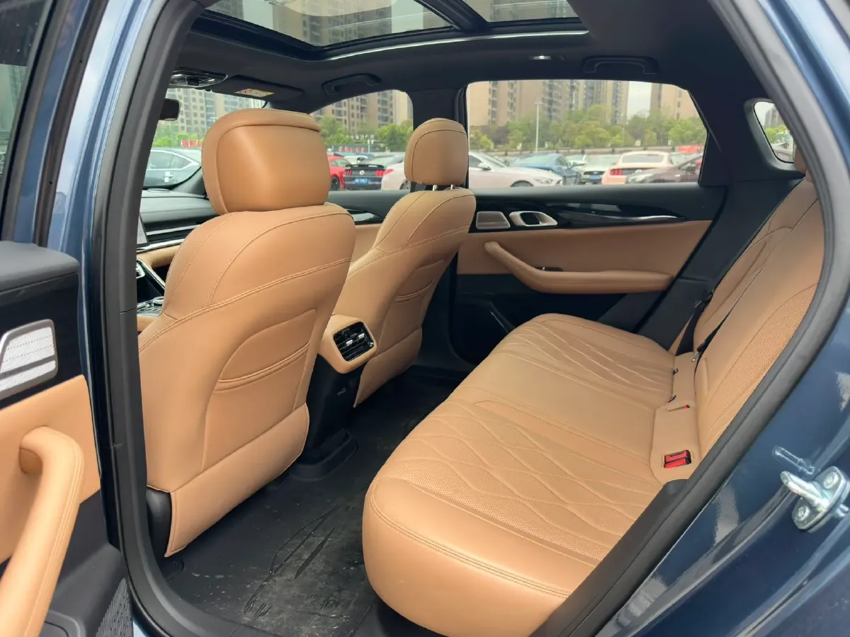 2025 Geely Galaxy A7 1.5L 112HP L4 1DHT PHEV,autocango,china used car exporter,china ev exporter,chinese used car exporter,chinese used ev exporter