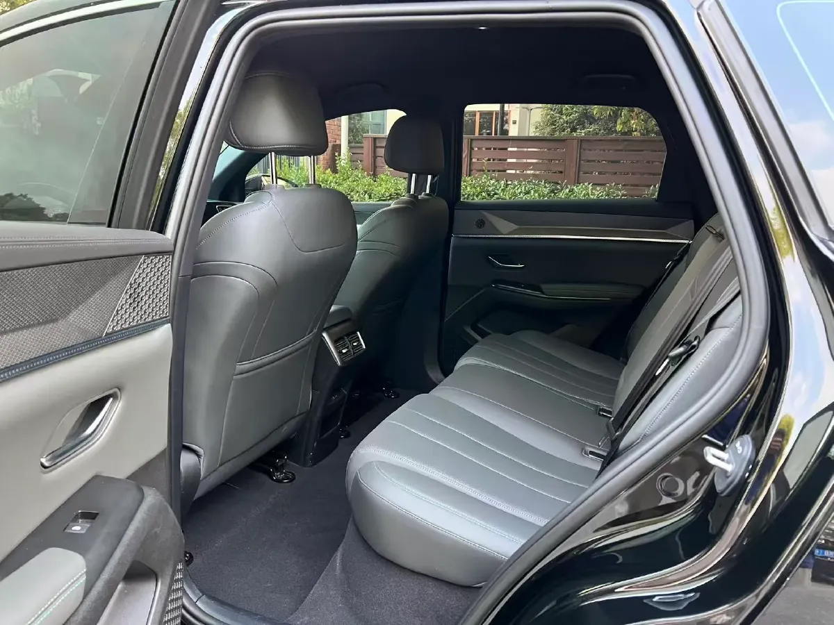 2025 BYD Song Pro 1.5L 101HP L4 E-CVT PHEV 12.9KWH,autocango,china used car exporter,china ev exporter,chinese used car exporter,chinese used ev exporter