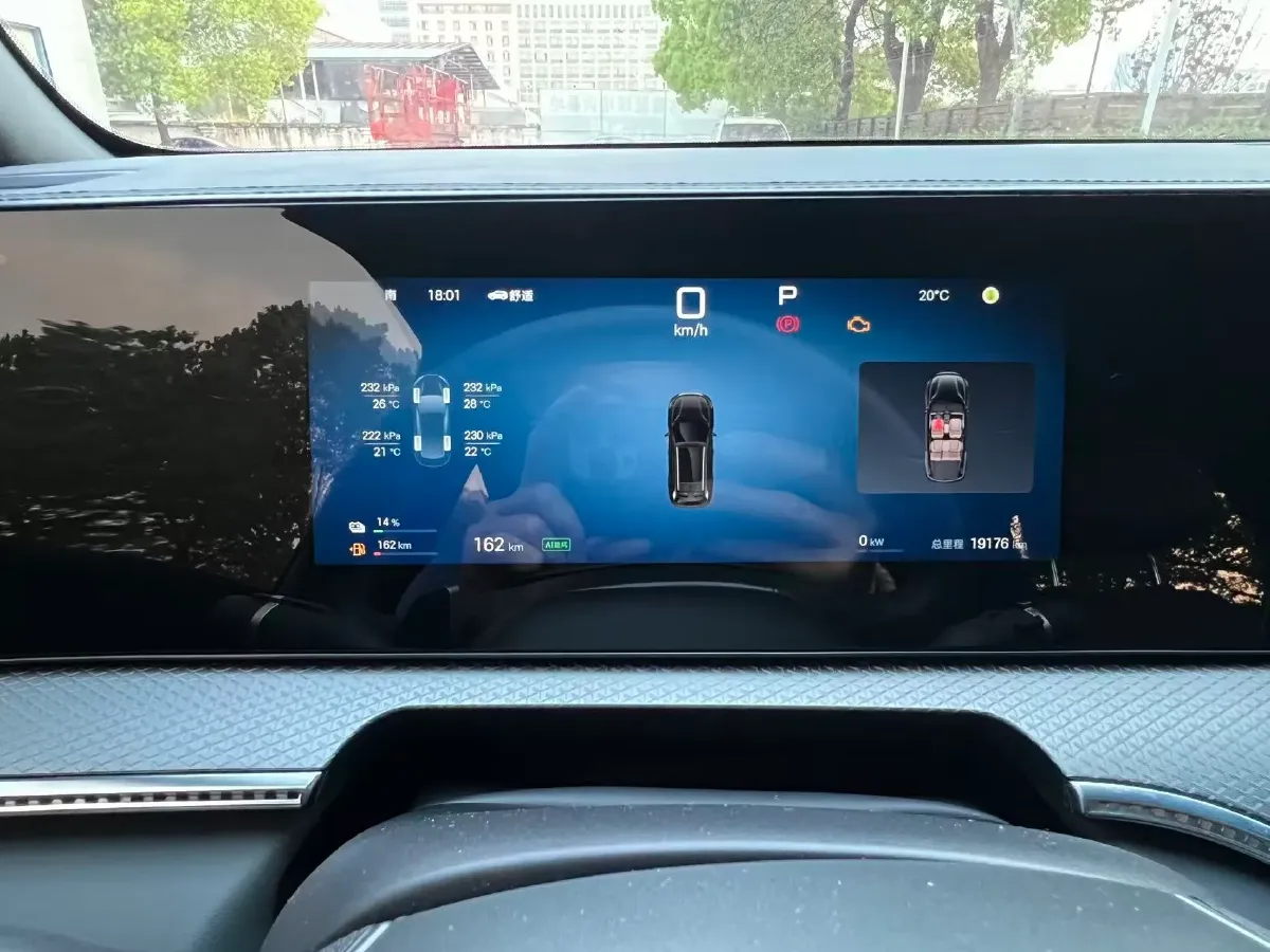 2025 BYD Song Pro 1.5L 101HP L4 E-CVT PHEV 12.9KWH,autocango,china used car exporter,china ev exporter,chinese used car exporter,chinese used ev exporter