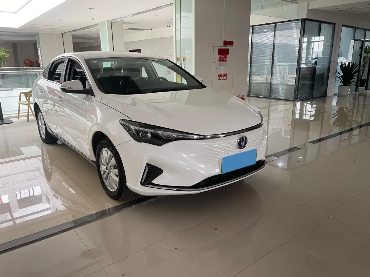 2022 ChangAn Eado BEV 47.78KWH,autocango,china used car exporter,china ev exporter,chinese used car exporter,chinese used ev exporter
