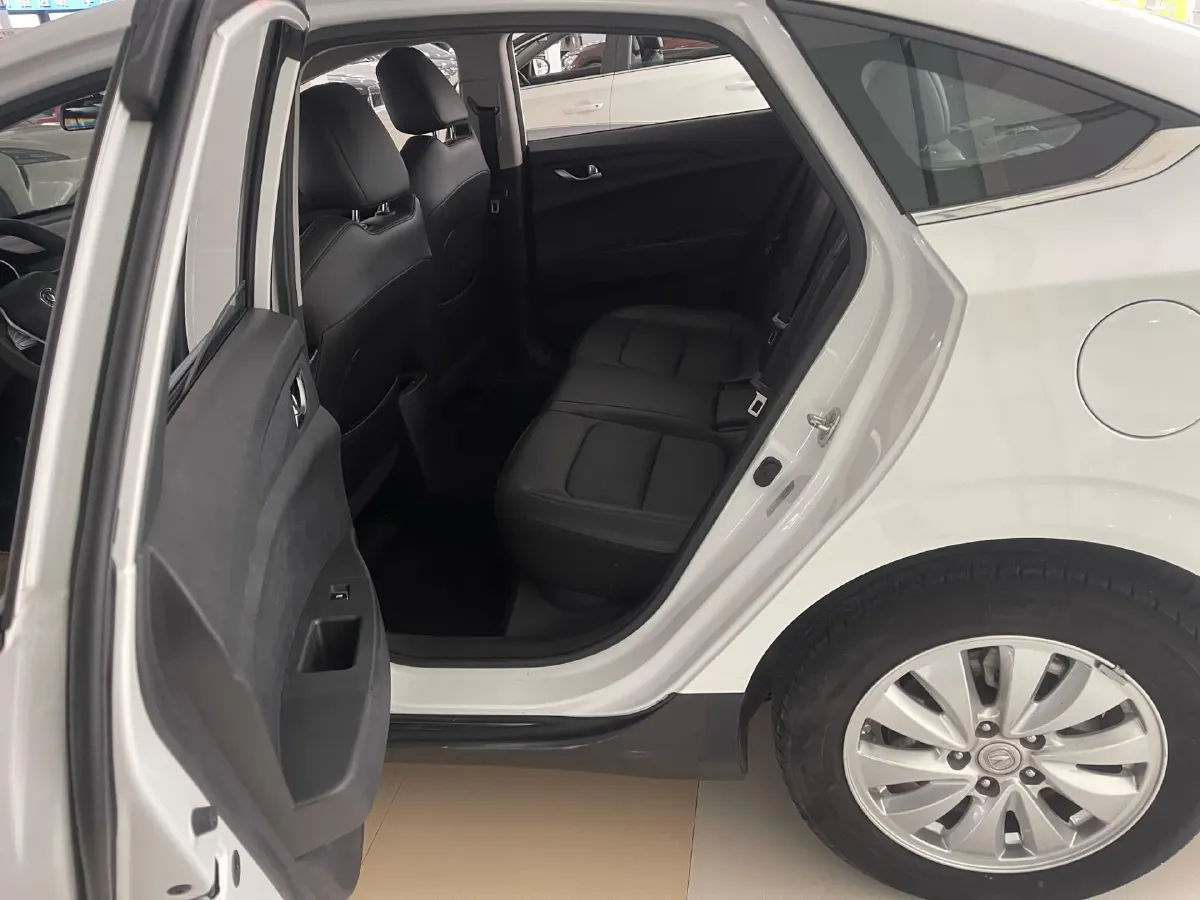 2022 ChangAn Eado BEV 47.78KWH,autocango,china used car exporter,china ev exporter,chinese used car exporter,chinese used ev exporter