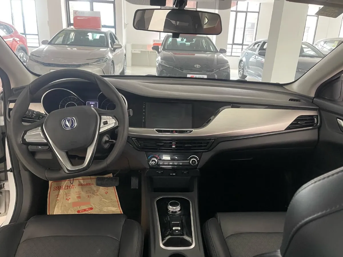 2022 ChangAn Eado BEV 47.78KWH,autocango,china used car exporter,china ev exporter,chinese used car exporter,chinese used ev exporter