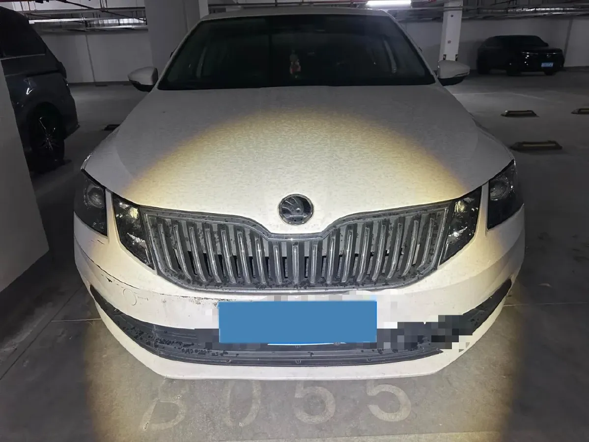 2018 Skoda Octavia 1.6L 110HP L4 6AT,autocango,china used car exporter,china ev exporter,chinese used car exporter,chinese used ev exporter