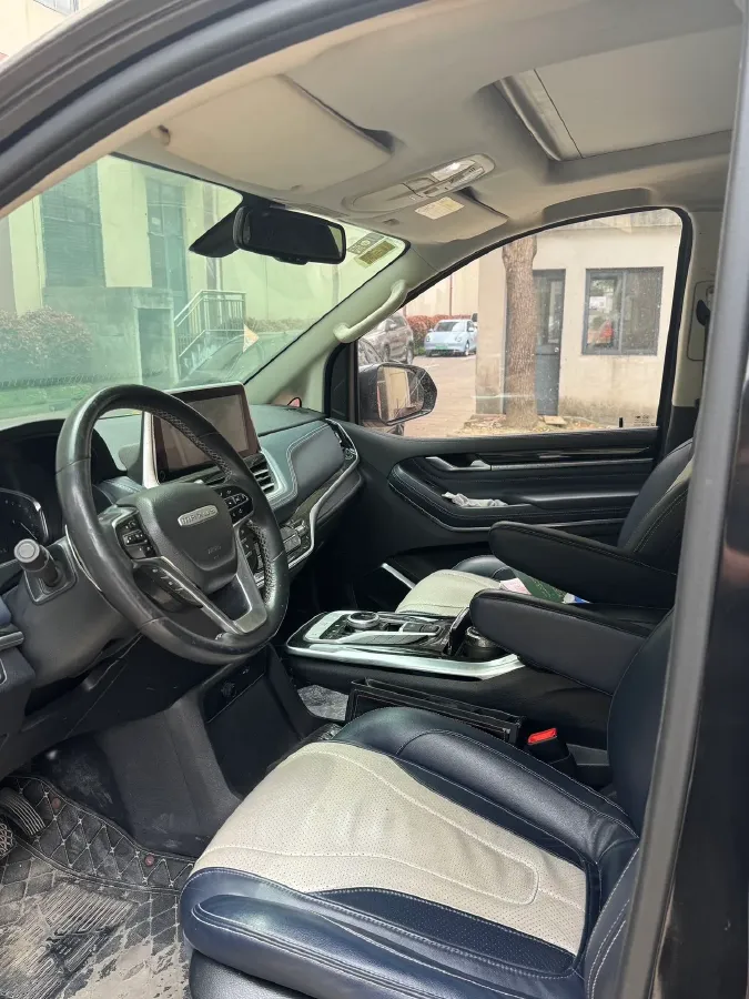 2021 MAXUS G20 2.0T 224HP L4 8AT,autocango,china used car exporter,china ev exporter,chinese used car exporter,chinese used ev exporter