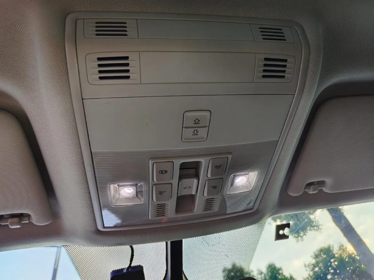 2021 Volkswagen Tharu 1.4T 150HP L4 7DCT,autocango,china used car exporter,china ev exporter,chinese used car exporter,chinese used ev exporter