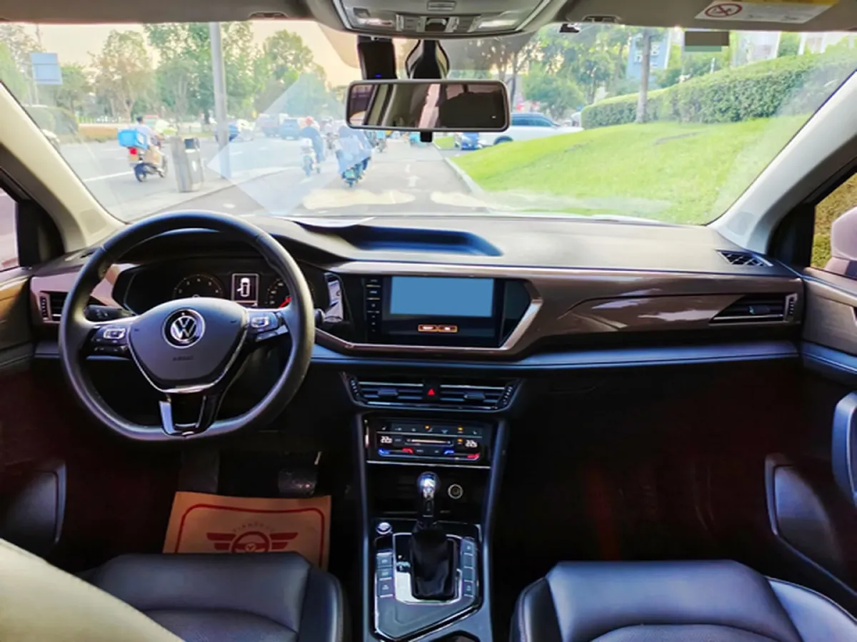 2021 Volkswagen Tharu 1.4T 150HP L4 7DCT,autocango,china used car exporter,china ev exporter,chinese used car exporter,chinese used ev exporter