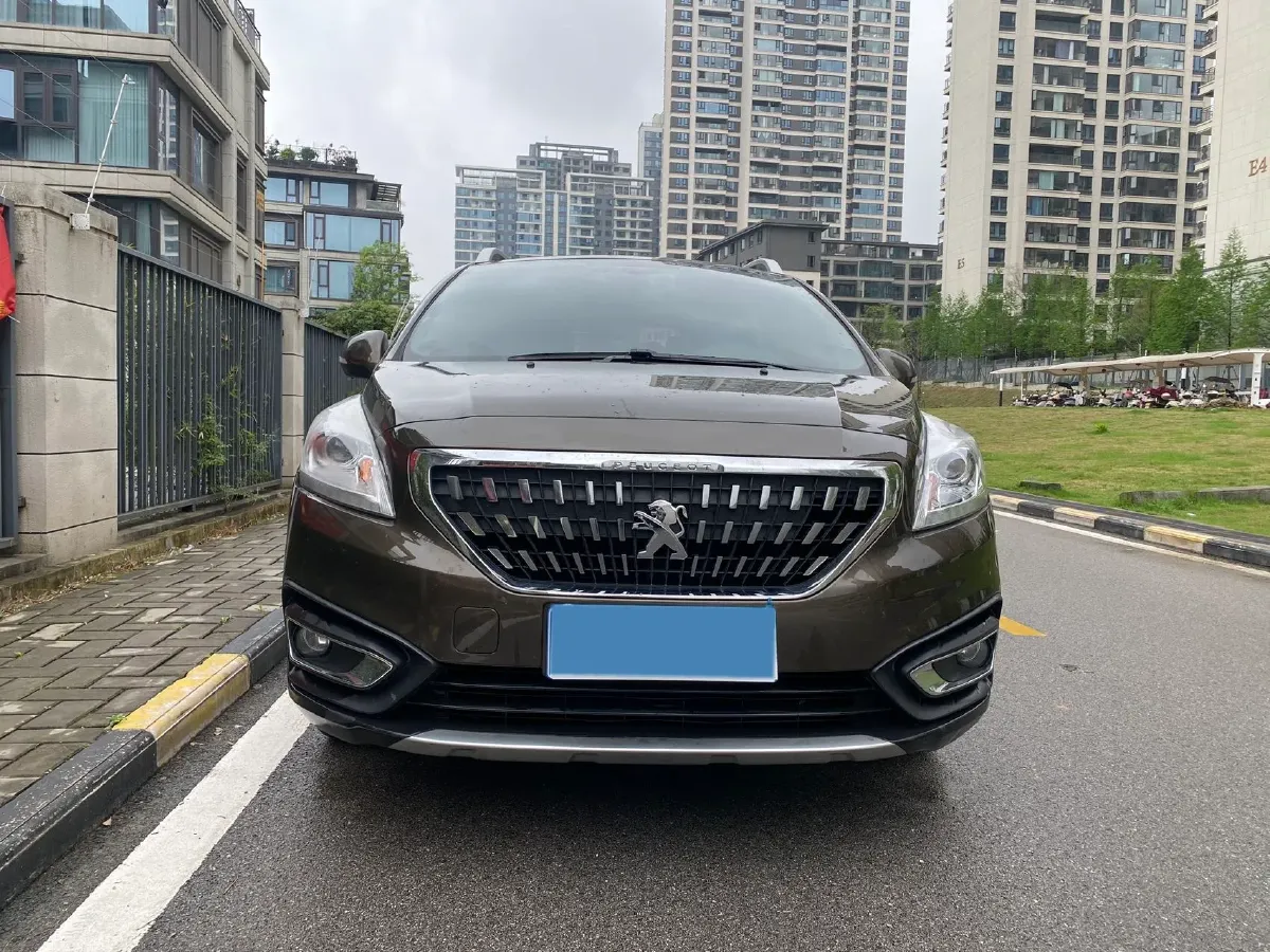 2018 Peugeot 3008 2.0L 147HP L4 6AT,autocango,china used car exporter,china ev exporter,chinese used car exporter,chinese used ev exporter