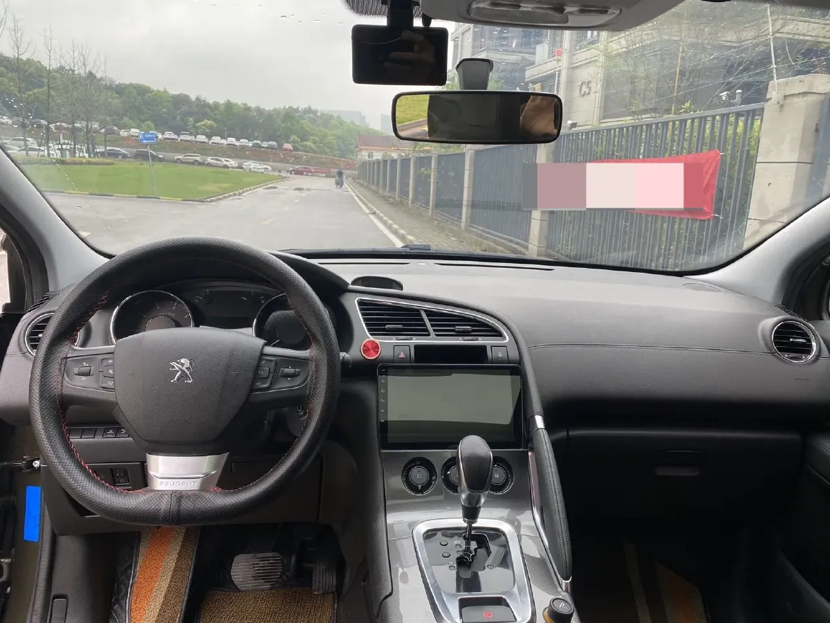 2018 Peugeot 3008 2.0L 147HP L4 6AT,autocango,china used car exporter,china ev exporter,chinese used car exporter,chinese used ev exporter