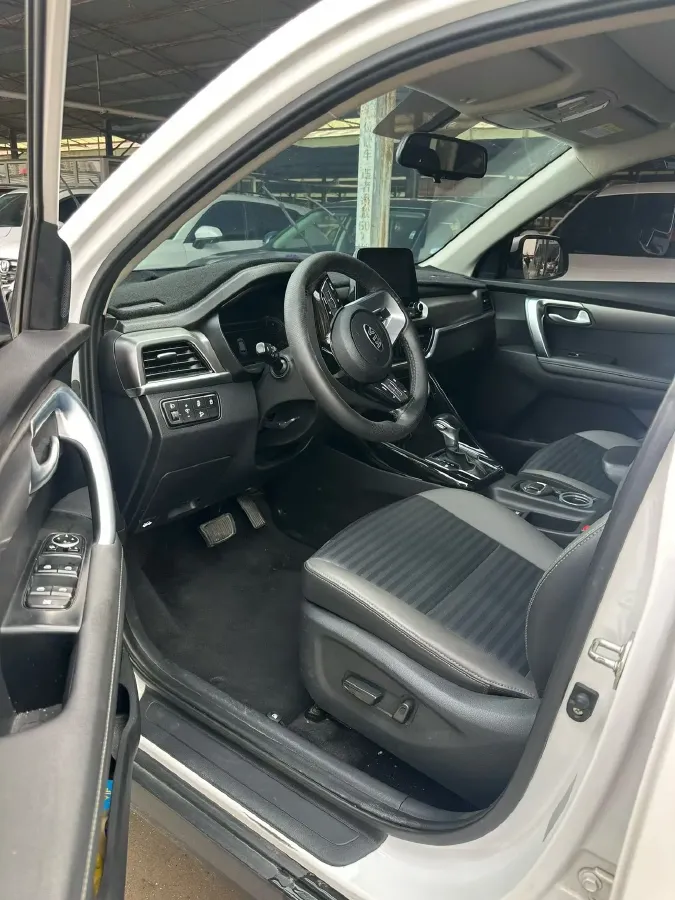 2018 Kia Sportage R 2.0L 160HP L4 6AT,autocango,china used car exporter,china ev exporter,chinese used car exporter,chinese used ev exporter