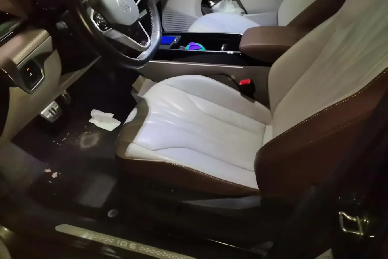 2022 Volkswagen ID.6 X BEV 83.4KWH,autocango,china used car exporter,china ev exporter,chinese used car exporter,chinese used ev exporter