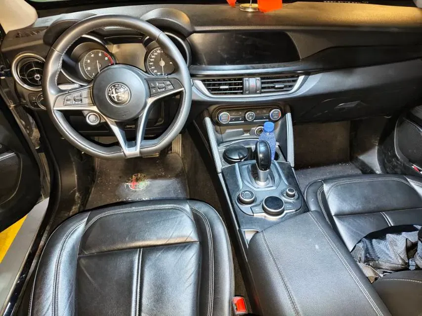 2017 Toyota Highlander 2.0T 220HP L4 6AT,autocango,china used car exporter,china ev exporter,chinese used car exporter,chinese used ev exporter