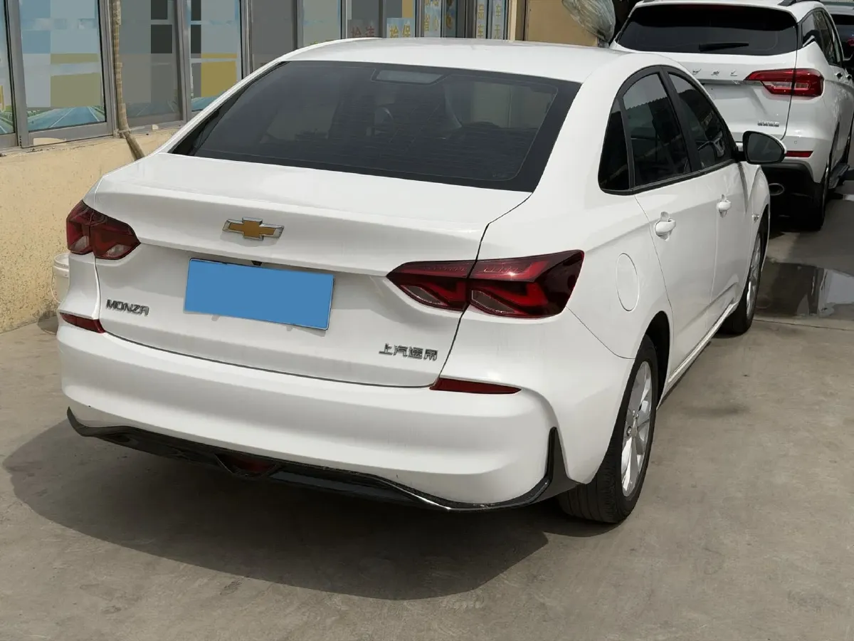 2023 Chevrolet Monza 1.5L 113HP L4 6DCT,autocango,china used car exporter,china ev exporter,chinese used car exporter,chinese used ev exporter