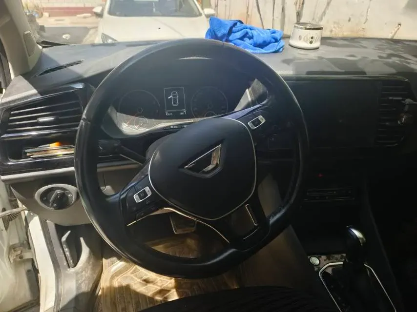 2020 Jetta VS7 1.4T 150HP L4 6AT,autocango,china used car exporter,china ev exporter,chinese used car exporter,chinese used ev exporter