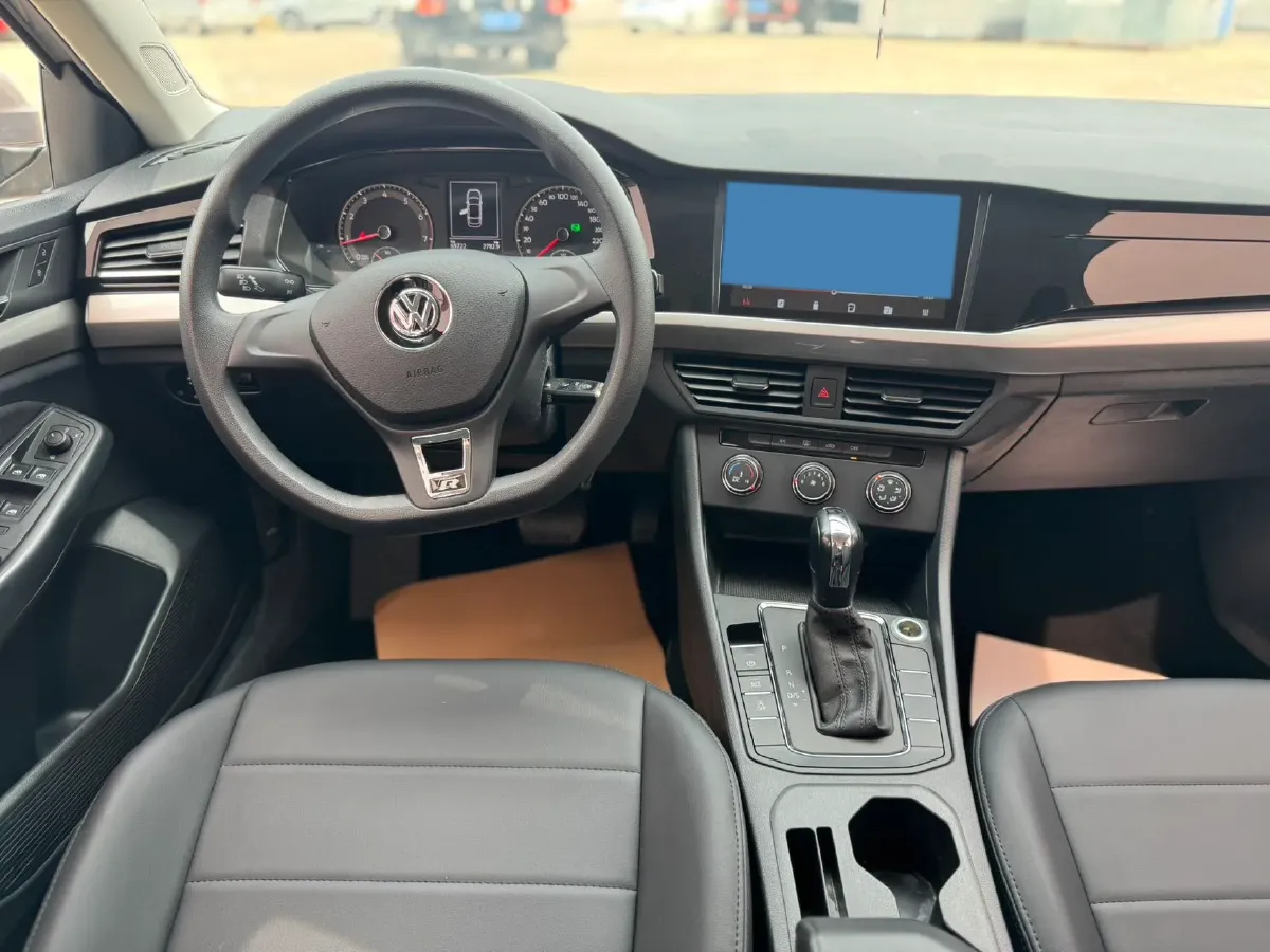 2019 Bestune T77 1.2T 143HP L4 7DCT,autocango,china used car exporter,china ev exporter,chinese used car exporter,chinese used ev exporter