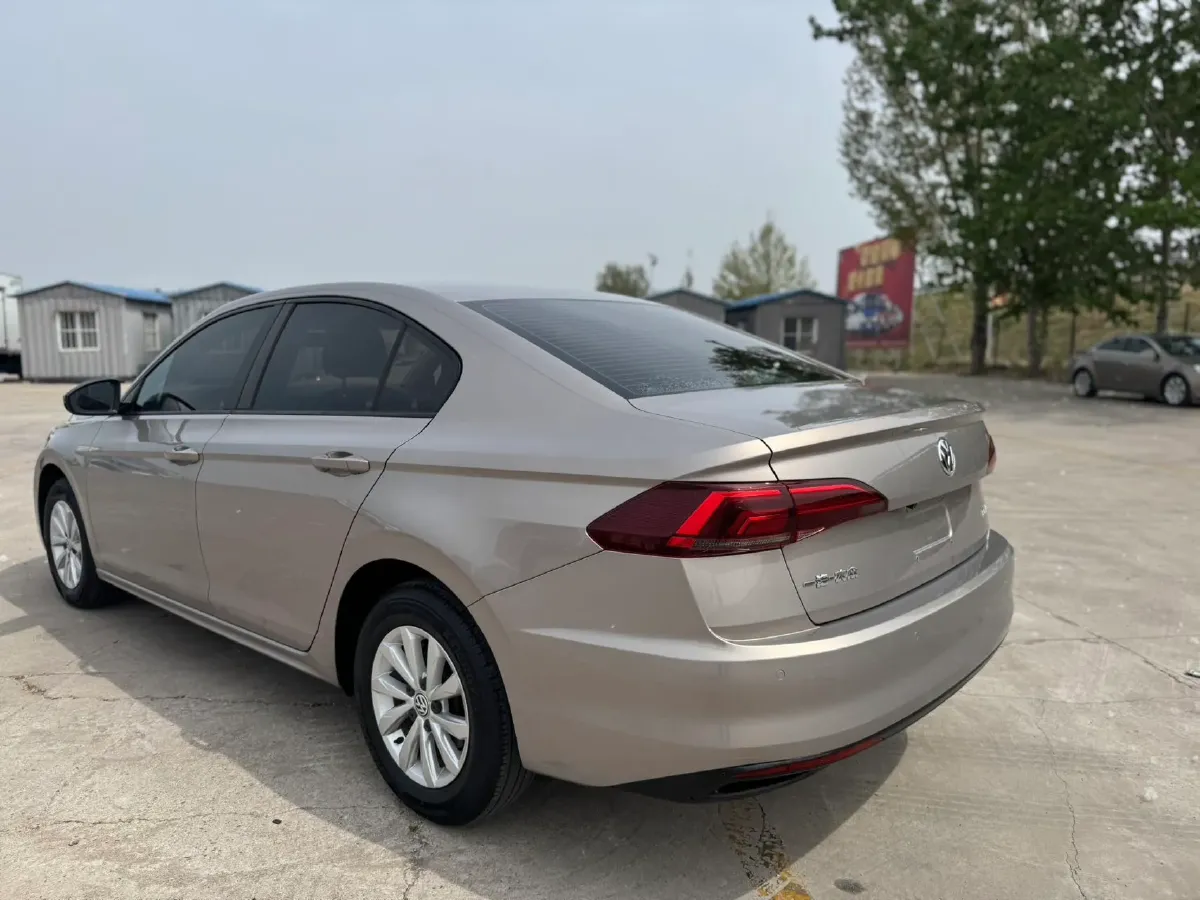 2019 Bestune T77 1.2T 143HP L4 7DCT,autocango,china used car exporter,china ev exporter,chinese used car exporter,chinese used ev exporter