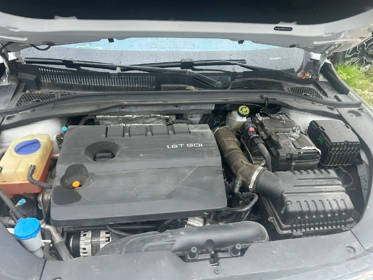 2022 Chery Arrizo 8 1.6T 197HP L4 7DCT,autocango,china used car exporter,china ev exporter,chinese used car exporter,chinese used ev exporter