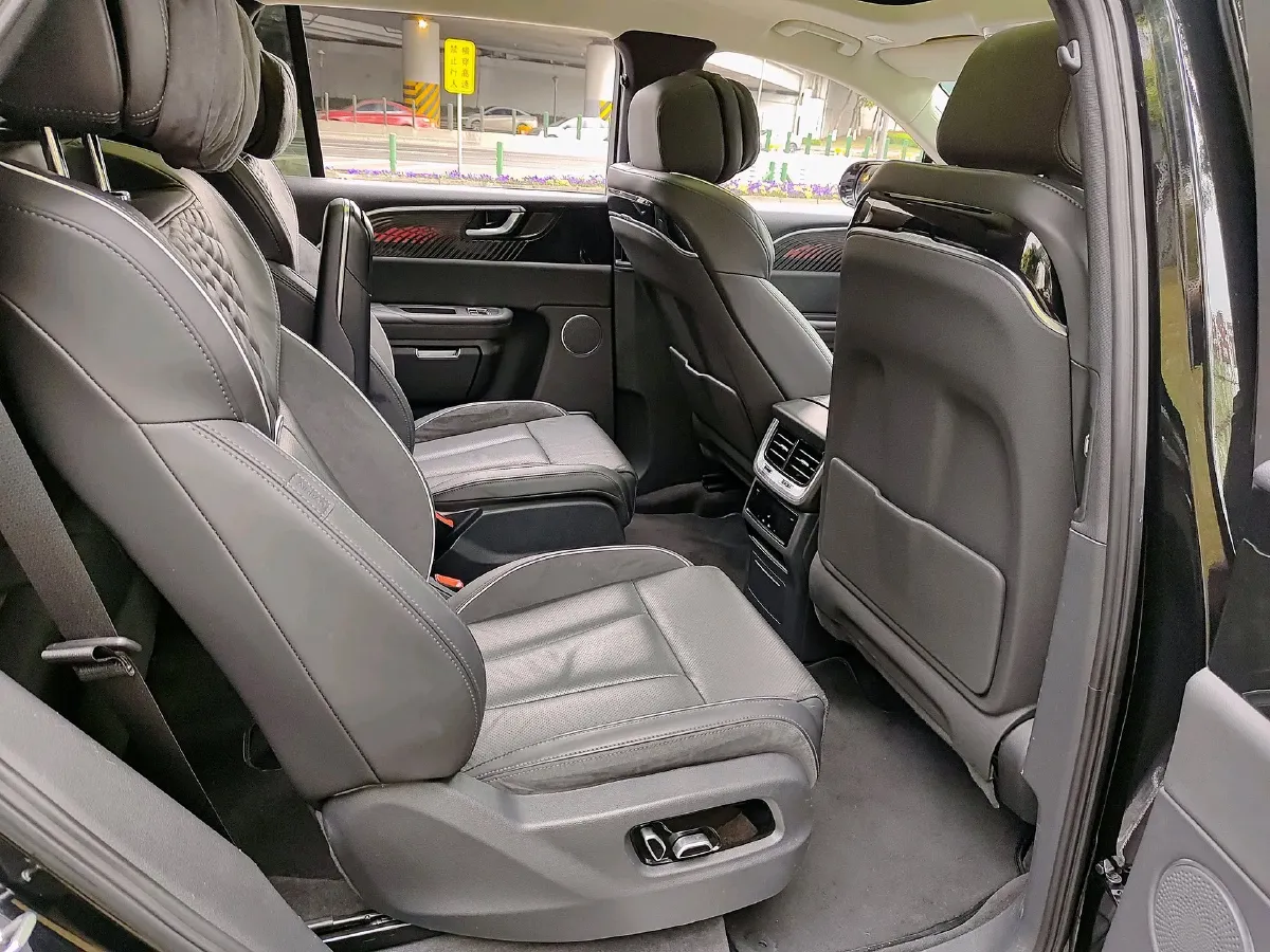 2022 HongQi E-HS9 BEV 120KWH,autocango,china used car exporter,china ev exporter,chinese used car exporter,chinese used ev exporter