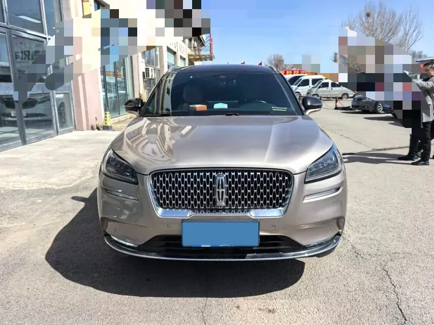 2022 Lincoln Corsair 2.0T 245HP L4 8AT,autocango,china used car exporter,china ev exporter,chinese used car exporter,chinese used ev exporter