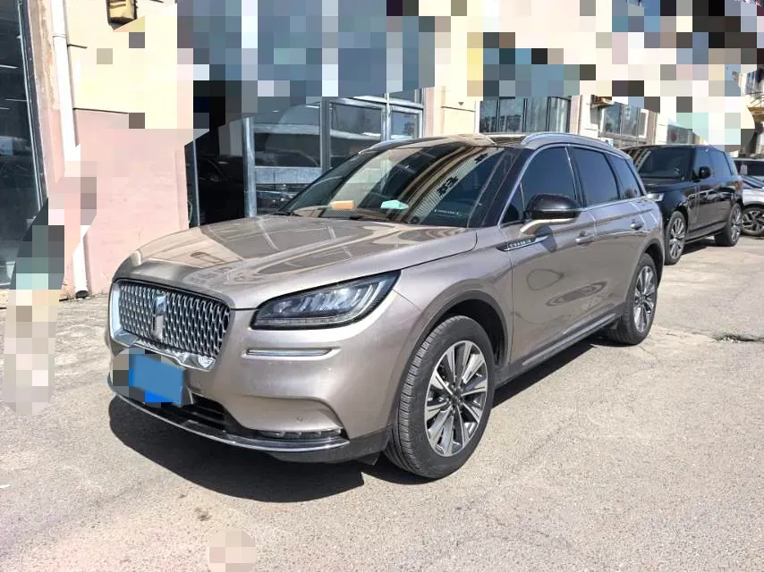 2022 Lincoln Corsair 2.0T 245HP L4 8AT,autocango,china used car exporter,china ev exporter,chinese used car exporter,chinese used ev exporter
