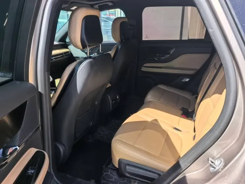 2022 Lincoln Corsair 2.0T 245HP L4 8AT,autocango,china used car exporter,china ev exporter,chinese used car exporter,chinese used ev exporter