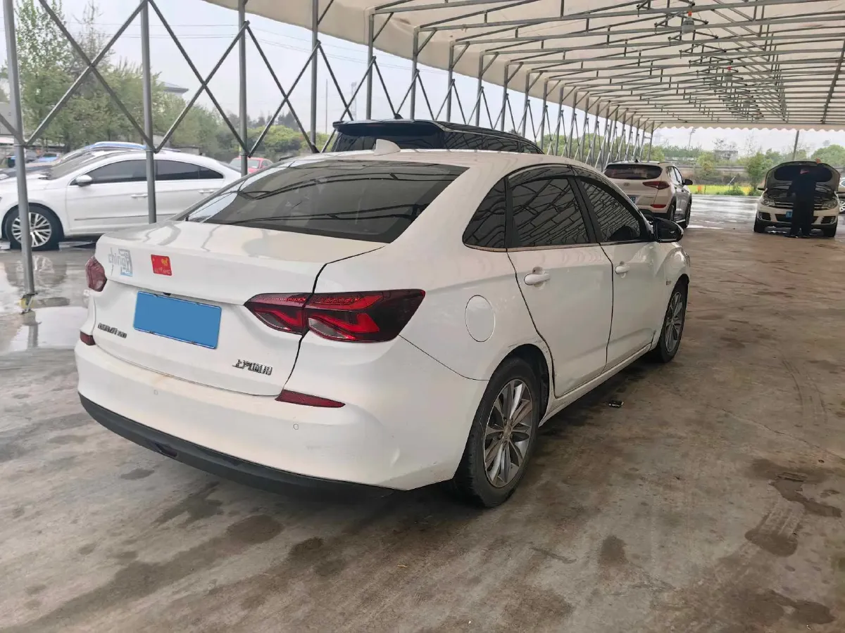 2020 Chevrolet Monza 1.5L 113HP L4 6AT,autocango,china used car exporter,china ev exporter,chinese used car exporter,chinese used ev exporter