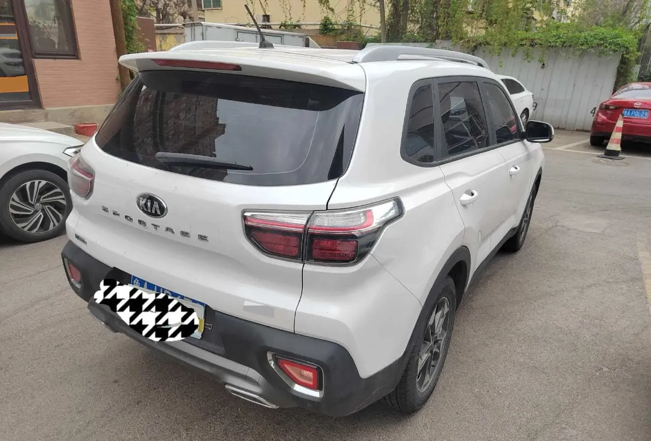 2018 Kia Sportage R 2.0L 160HP L4 6MT,autocango,china used car exporter,china ev exporter,chinese used car exporter,chinese used ev exporter