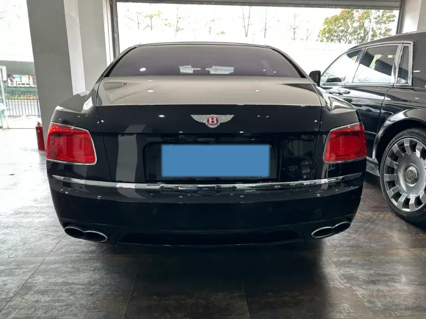 2017 Bentley Flying Spur 4.0T 528HP V8 8AT,autocango,china used car exporter,china ev exporter,chinese used car exporter,chinese used ev exporter