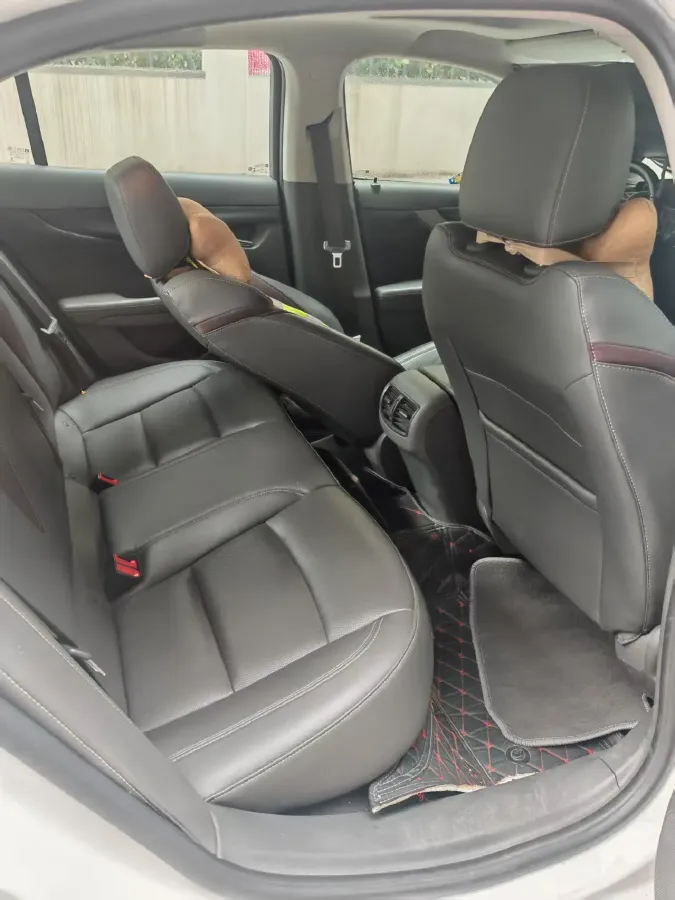 2018 Chevrolet Malibu 1.5T 170HP L4 6AT,autocango,china used car exporter,china ev exporter,chinese used car exporter,chinese used ev exporter