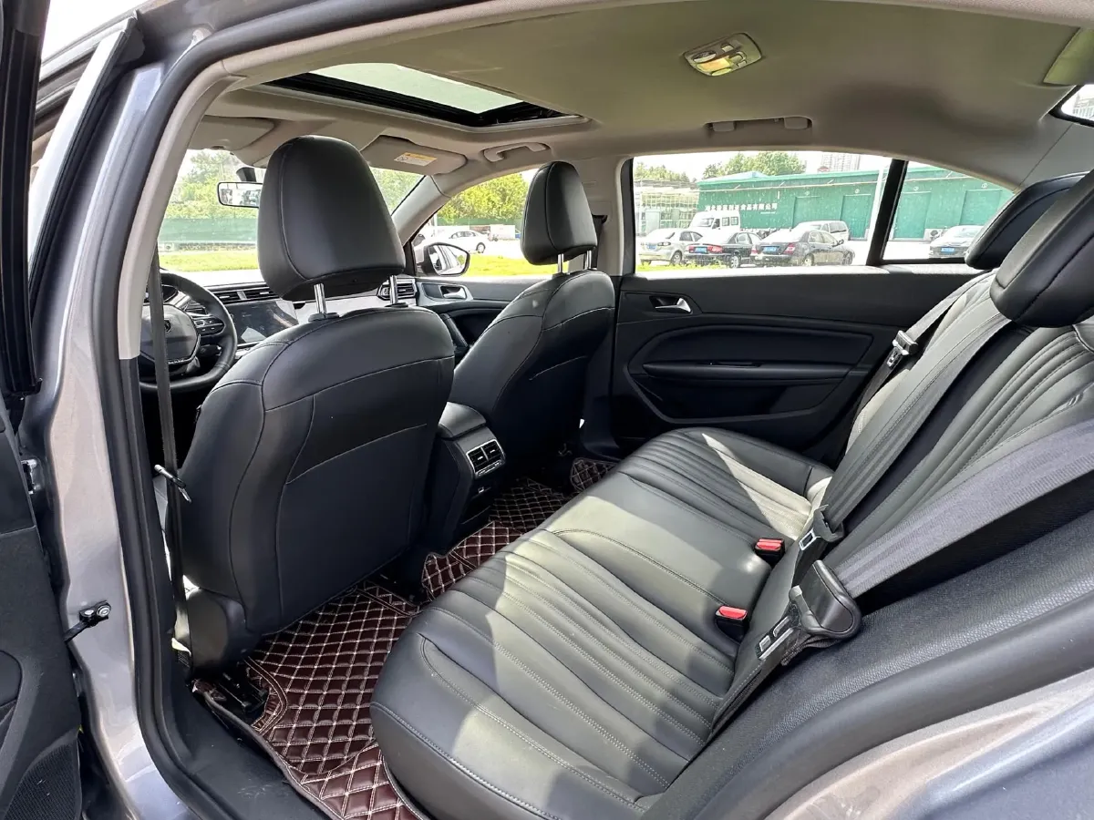 2022 Peugeot 408 1.6T 170HP L4 6AT,autocango,china used car exporter,china ev exporter,chinese used car exporter,chinese used ev exporter