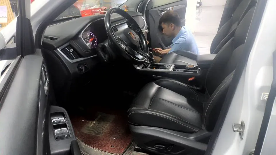 2020 Roewe i6 1.5T 169HP L4 7DCT,autocango,china used car exporter,china ev exporter,chinese used car exporter,chinese used ev exporter