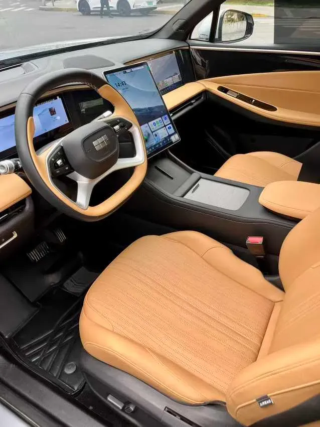 2024 Geely Galaxy L7 1.5T 163HP L4 3DHT PHEV 18.7KWH,autocango,china used car exporter,china ev exporter,chinese used car exporter,chinese used ev exporter