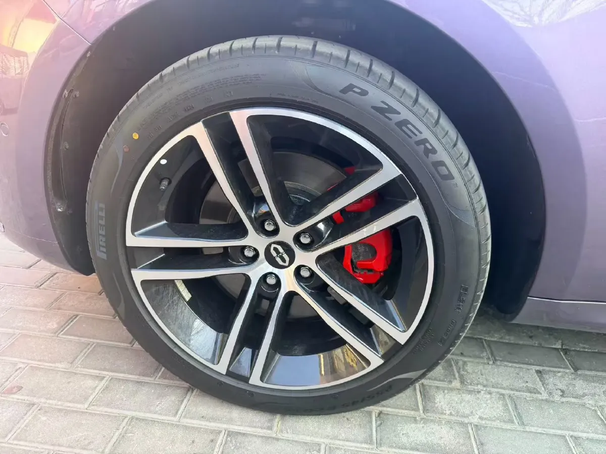 2025 AITO AITO M5 1.5T 152HP L4 REEV 42KWH,autocango,china used car exporter,china ev exporter,chinese used car exporter,chinese used ev exporter