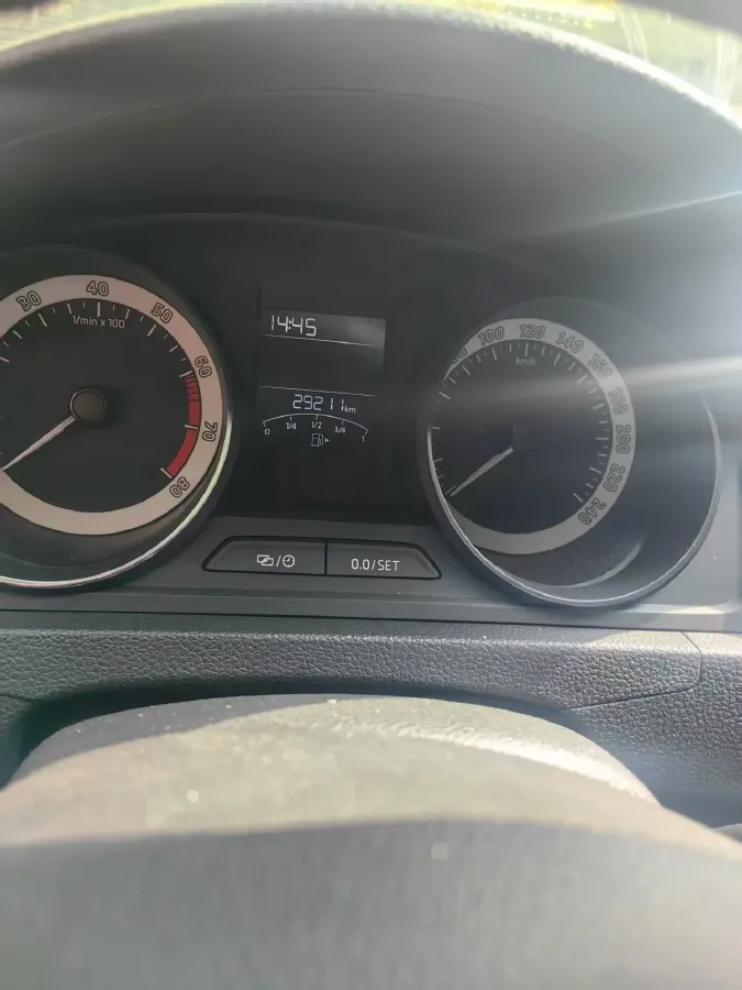 2019 Skoda Rapid Spaceback 1.5L 110HP L4 6AT,autocango,china used car exporter,china ev exporter,chinese used car exporter,chinese used ev exporter