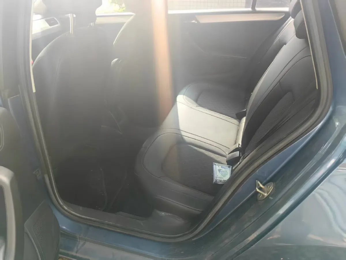 2019 Skoda Rapid Spaceback 1.5L 110HP L4 6AT,autocango,china used car exporter,china ev exporter,chinese used car exporter,chinese used ev exporter