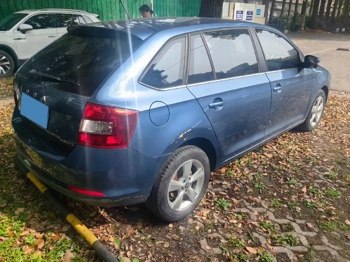 2019 Skoda Rapid Spaceback 1.5L 110HP L4 6AT,autocango,china used car exporter,china ev exporter,chinese used car exporter,chinese used ev exporter
