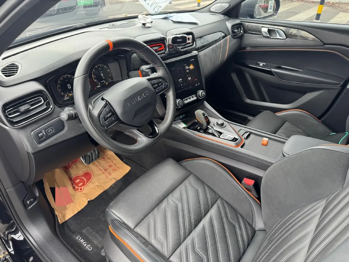 2021 LYNK&CO 02 Hatchback 2.0T 254HP L4 8AT,autocango,china used car exporter,china ev exporter,chinese used car exporter,chinese used ev exporter