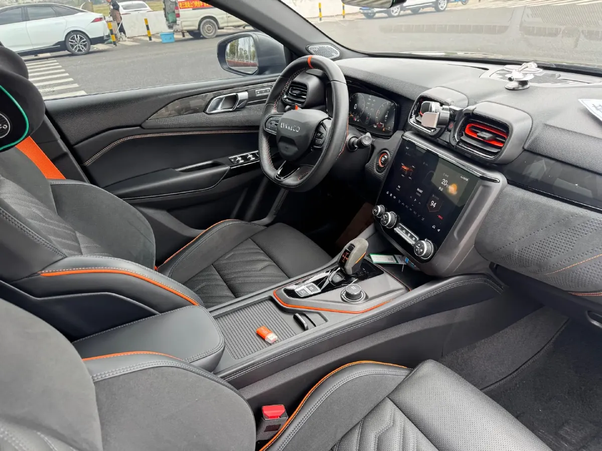 2021 LYNK&CO 02 Hatchback 2.0T 254HP L4 8AT,autocango,china used car exporter,china ev exporter,chinese used car exporter,chinese used ev exporter