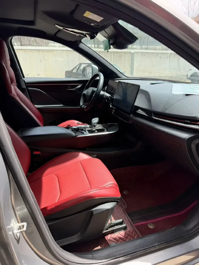 2022 BeiJing Auto Rubik 1.5T 188HP L4 7DCT,autocango,china used car exporter,china ev exporter,chinese used car exporter,chinese used ev exporter