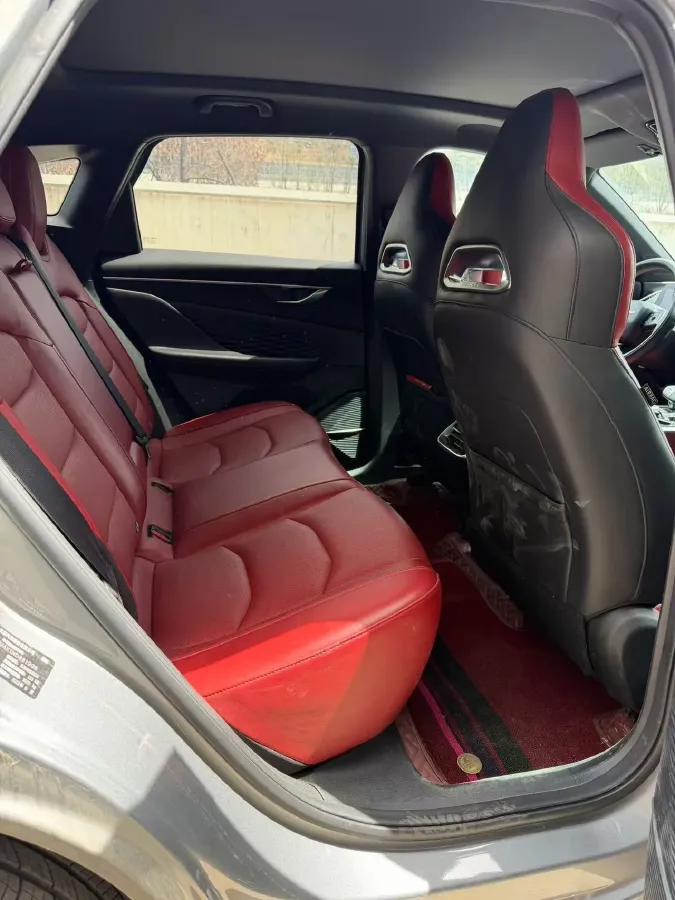 2022 BeiJing Auto Rubik 1.5T 188HP L4 7DCT,autocango,china used car exporter,china ev exporter,chinese used car exporter,chinese used ev exporter