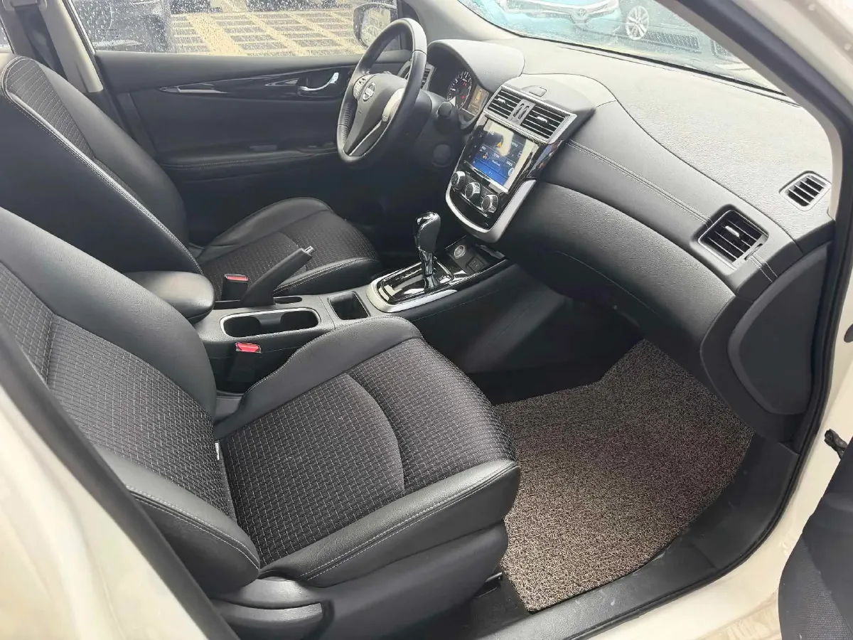 2020 Nissan Tiida 1.6L 126HP L4 CVT,autocango,china used car exporter,china ev exporter,chinese used car exporter,chinese used ev exporter