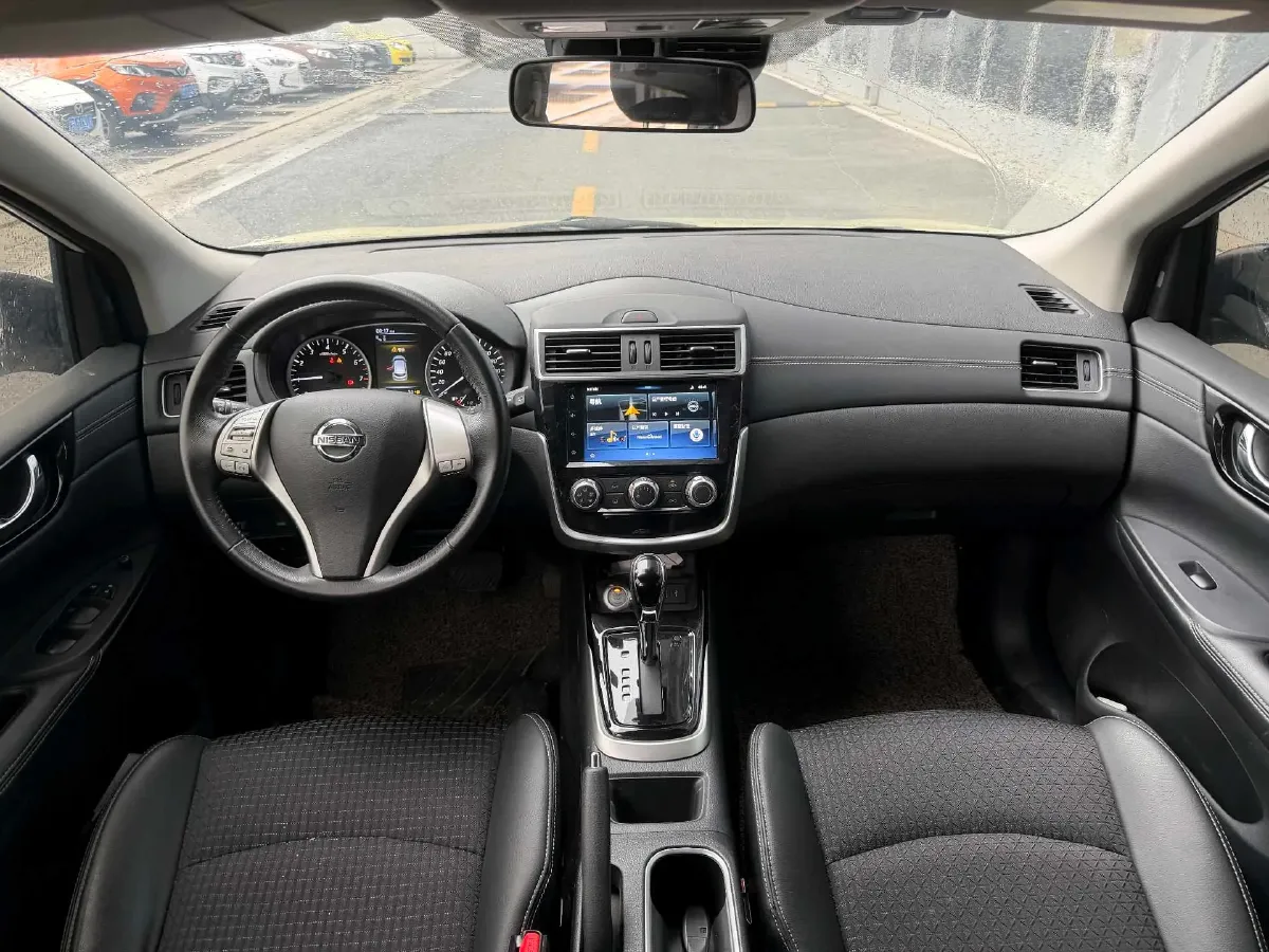 2020 Nissan Tiida 1.6L 126HP L4 CVT,autocango,china used car exporter,china ev exporter,chinese used car exporter,chinese used ev exporter